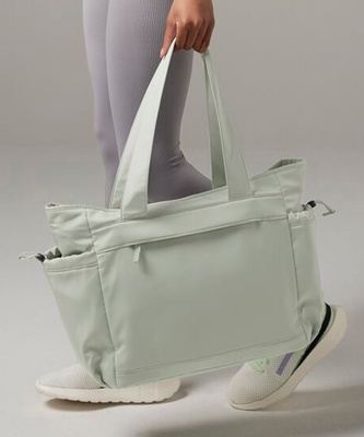 Quadra Studio Oversized Tote QS303